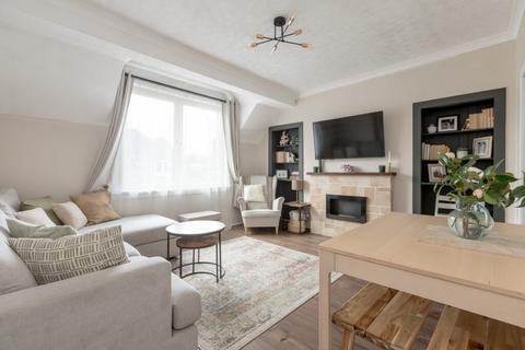 3 bedroom flat for sale, 8 Hutchison View, Chesser, Edinburgh, EH14 1RX