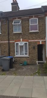 3 bedroom terraced house to rent, ST ANNES ROAD, Wembley HA0