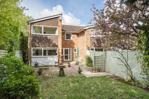 3 bedroom end of terrace house for sale, Wooburn Common,  Buckinghamshire,  HP10