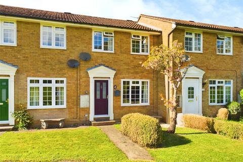 3 bedroom terraced house for sale, Ramsdell Close, Tadley, Hampshire, RG26