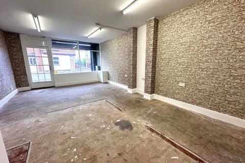 Retail property (high street) to rent, Chesterfield S45