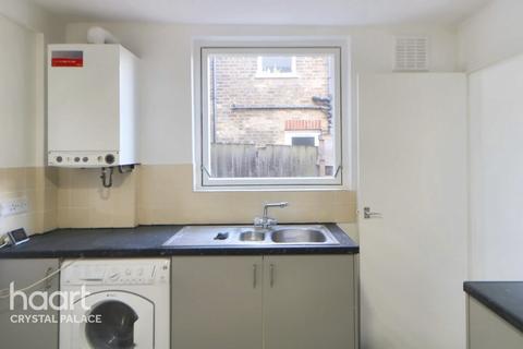 1 bedroom flat for sale, Peak Hill Gardens, London