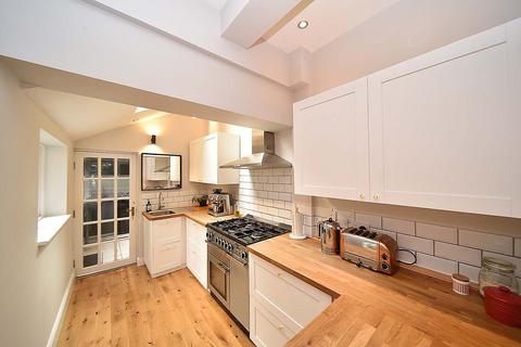 3 bedroom terraced house for sale, Cranford Avenue, Knutsford, WA16