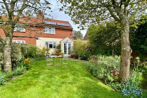 2 bedroom semi-detached house for sale, 4 Owls Green, Dennington, Woodbridge, IP13 8BY