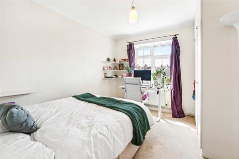 2 bedroom apartment for sale, Acanthus Road, London, SW11