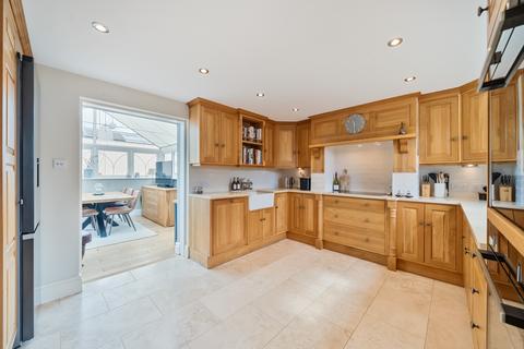 2 bedroom detached house for sale, Chapel House High Street, South Cerney, Cirencester