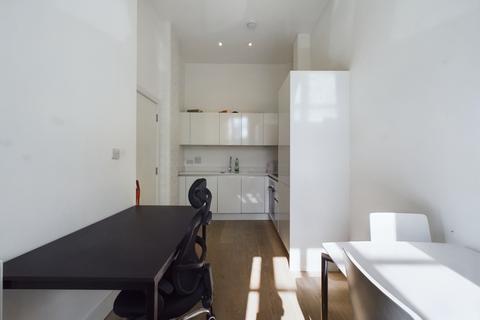 1 bedroom flat for sale, Clyde Square, London E14