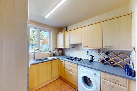1 Beechwood Drive, Northampton, NN3 3DW
