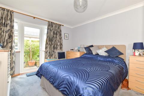 3 bedroom detached bungalow for sale, Arun Vale, Coldwaltham, West Sussex