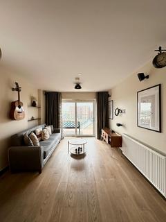 2 bedroom flat to rent, Sacrist Apartments, Barking IG11