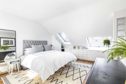 52a Stephendale Road, London, SW6 2PG