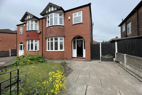 3 bedroom semi-detached house to rent, Christleton Avenue, Stockport, Cheshire, SK4