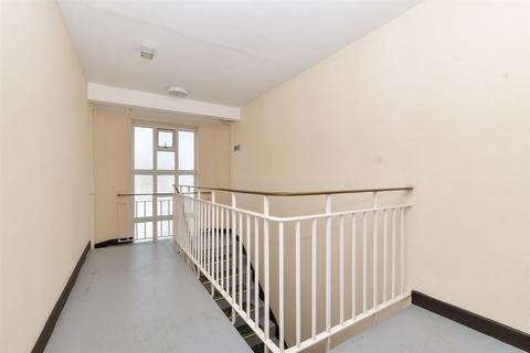 55 Eastgate, Banstead, SM7 1RP