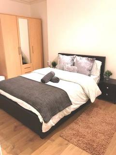 House share to rent, Marylebone Road, London NW1