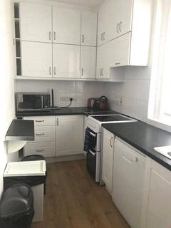 House share to rent, Marylebone Road, London NW1