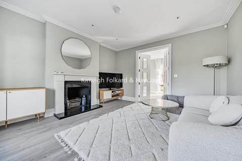 5 bedroom detached house for sale, Whistler Drive, Trent Country Park, Barnet