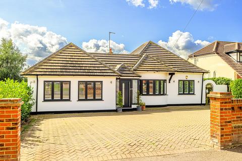 4 bedroom detached bungalow for sale, Leigh-on-sea SS9