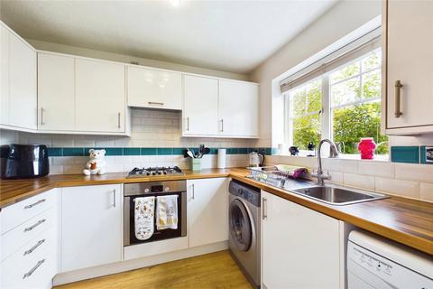 3 bedroom end of terrace house for sale, Hicks Close, Tadley, Hampshire, RG26