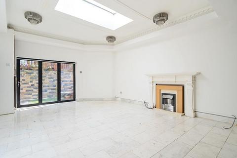 3 bedroom flat for sale, Hampstead,  London,  NW3
