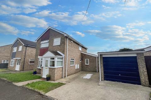 4 bedroom detached house for sale, Croxton Close, Fairfield, Stockton, Stockton-on-Tees, TS19 7SW