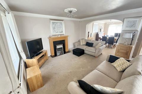 4 bedroom detached house for sale, Croxton Close, Fairfield, Stockton, Stockton-on-Tees, TS19 7SW