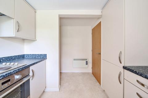 1 bedroom apartment for sale, Gloucester Street, Cirencester, Gloucestershire, GL7
