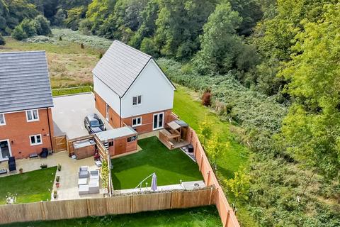 3 bedroom detached house for sale, Cape Road, Haywards Heath, RH16