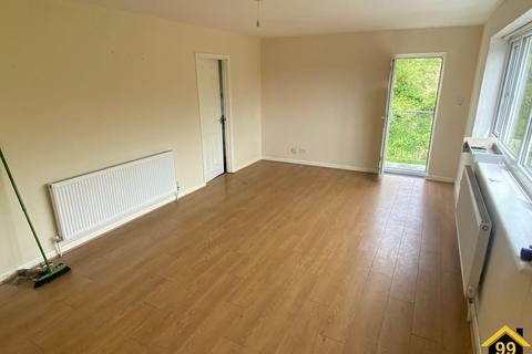 2 bedroom flat to rent, Bonnington Close, Rugby, Warkwicshire, CV21