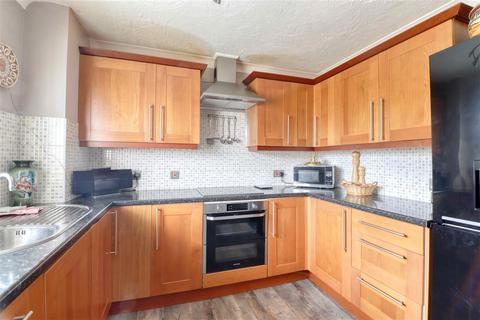 2 bedroom apartment for sale, Clacton on Sea, Clacton on Sea CO16
