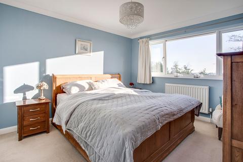 3 bedroom end of terrace house for sale, Willoughbys Walk, Downley Village, HP13 5UB