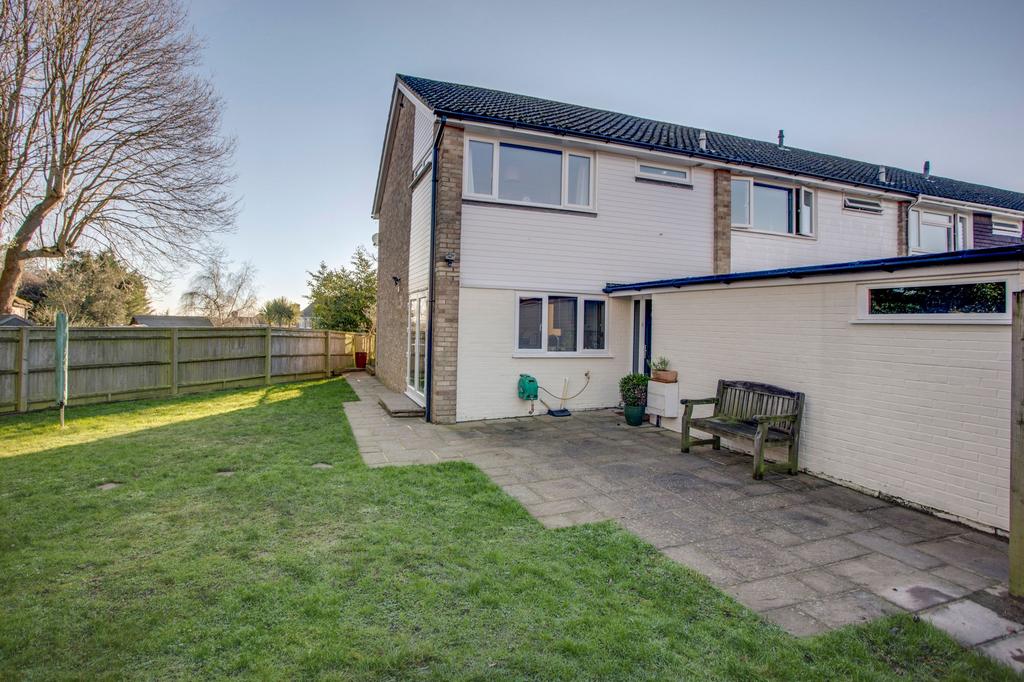 Willoughbys Walk, Downley Village... 3 bed end of terrace house for