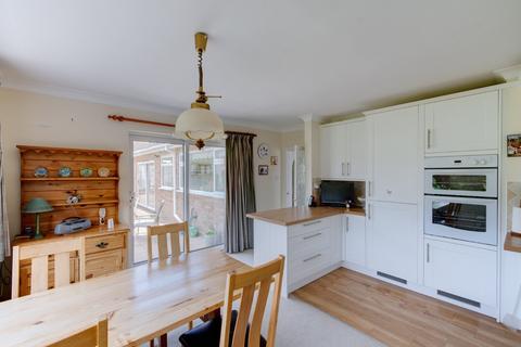 2 bedroom bungalow for sale, Oak Tree Lane, Sambourne, Redditch, Warwickshire, B96