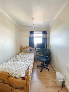 9 Howden Gardens, Leeds, LS6 1SH
