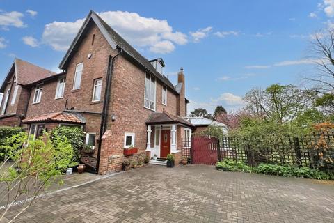 5 bedroom semi-detached house for sale, Park Drive, Forest Hall, Newcastle upon Tyne, Tyne and Wear, NE12 9JP