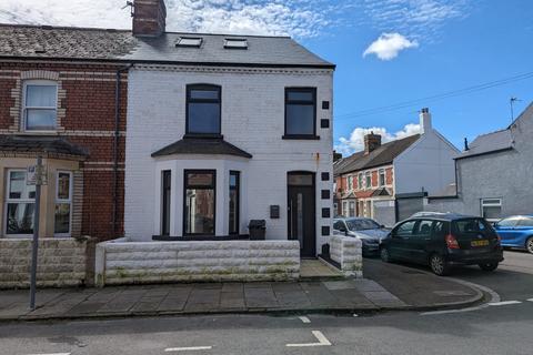 4 bedroom end of terrace house for sale, Pembroke Road, Cardiff