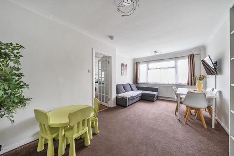 2 bedroom flat for sale, Hatch End,  Middlesex,  HA5