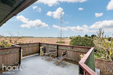 184 School Road, Walton Highway, Wisbech, PE14 7DR