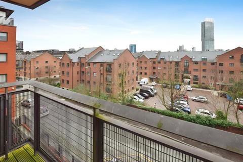 2 bedroom flat for sale, City Gate 3, 5 Blantyre Street, Castlefield, Manchester, M15