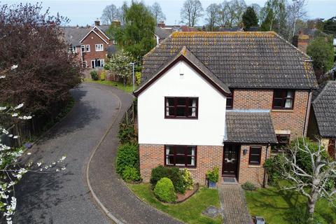 4 bedroom detached house for sale, Great Godfreys, Writtle, CM1