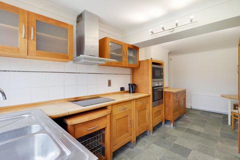 3, New Cottages Park Corner Road, Southfleet, Gravesend, DA13 9LL