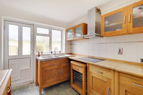 3, New Cottages Park Corner Road, Southfleet, Gravesend, DA13 9LL