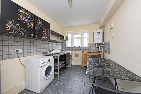 2 bedroom apartment for sale, Chartwell, Wimbledon