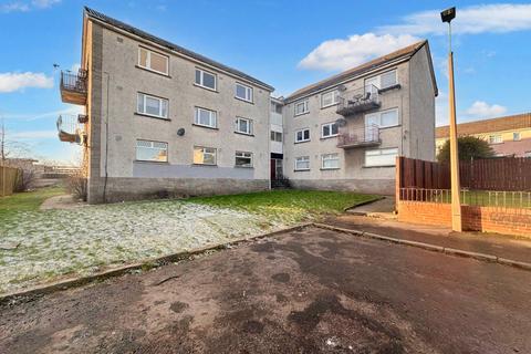 3 bedroom flat to rent, Drumclair Place, Airdrie ML6