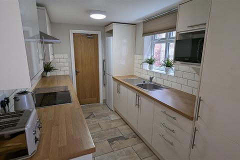 5 bedroom end of terrace house for sale, SMALL LANE, ORMSKIRK