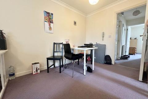 1 bedroom flat for sale, The Wickets, Luton LU2