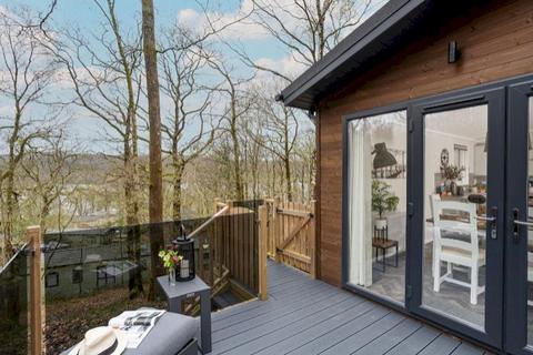 2 bedroom lodge for sale, The Dell, Lake Road LA23