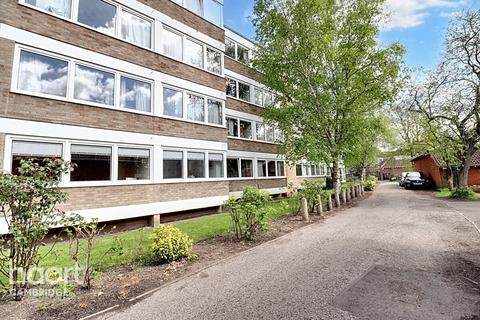 2 bedroom apartment for sale, Pentlands Court, Cambridge