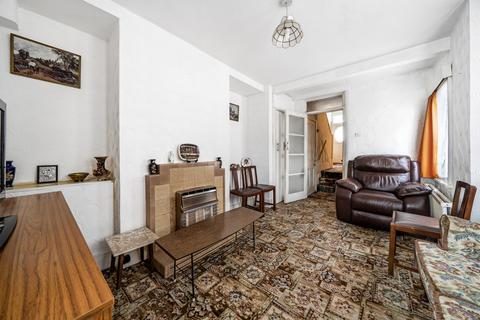 3 bedroom terraced house for sale, Ringstead Road, London