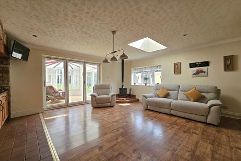 3 bedroom detached bungalow for sale, Markfield Road, Ratby