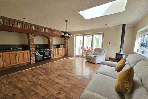 3 bedroom detached bungalow for sale, Markfield Road, Ratby